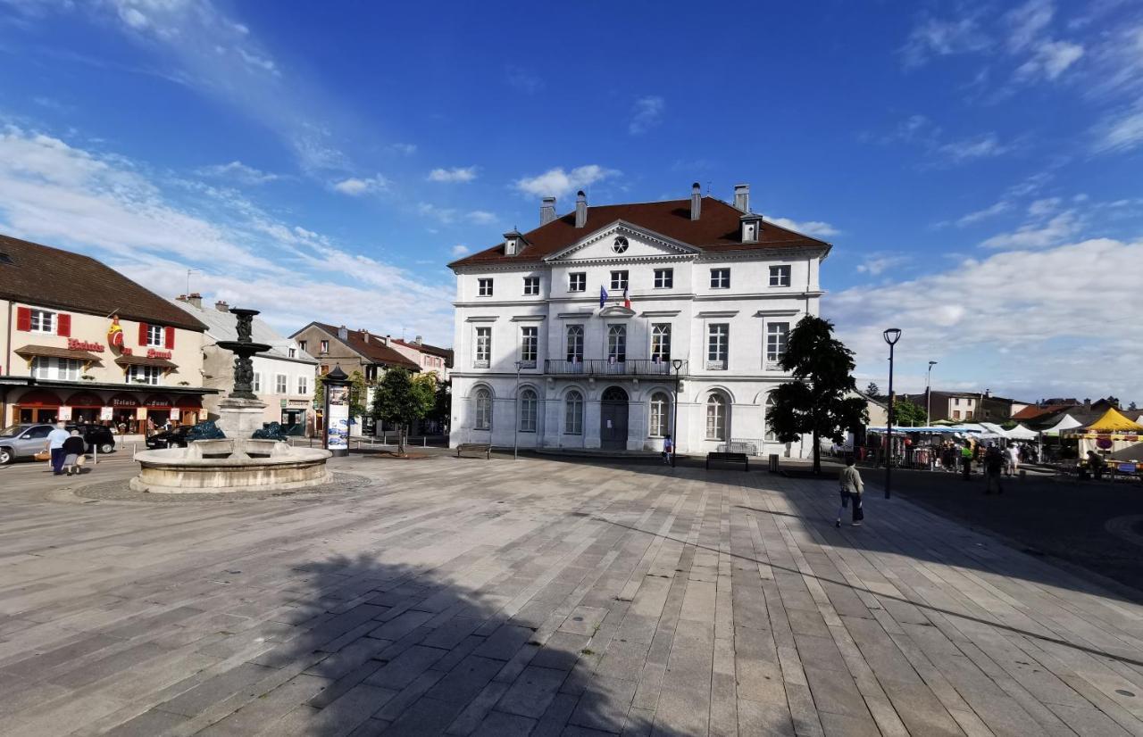Logement Hyper Centre Champagnole Exterior foto